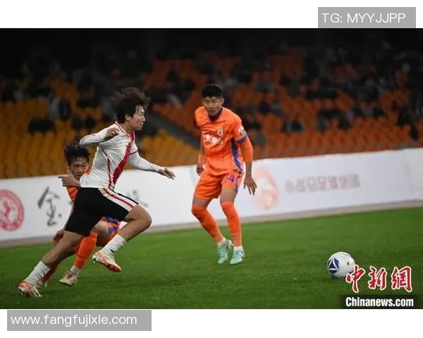 足球乙级联赛新赛季展望球队竞争激烈球员表现值得期待